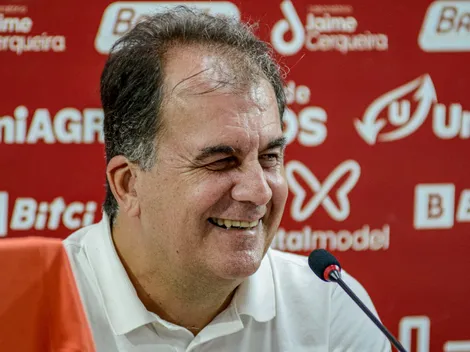 Presidente do Vitória tem definido buscas ao ir ao mercado