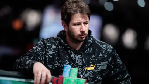 Aloísio Dourado representou o Brasil em decisão no mundial de poker (Foto: Danny Maxwell/WSOP)