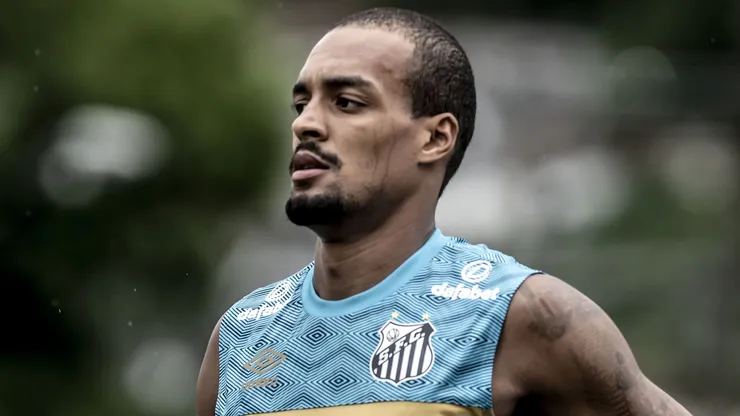 Foto: Ivan Storti/Santos FC - Luiz Felipe só atuou em uma partida pelo Peixe em 2023
