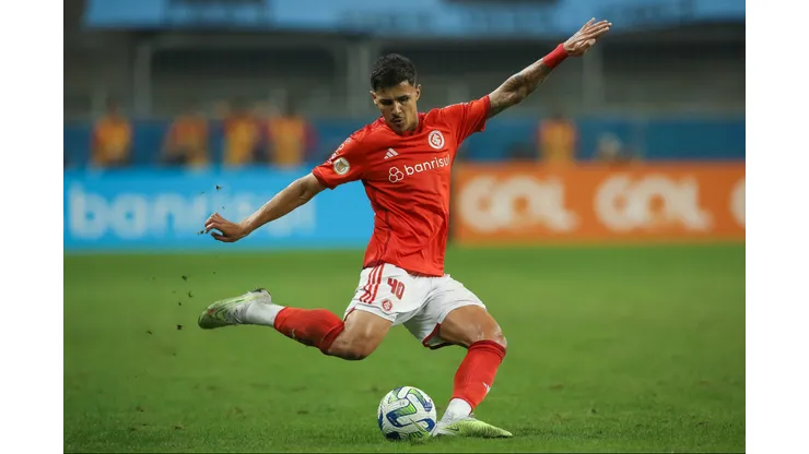 Athletic-MG faz única exigência para vender Rômulo em definitivo ao Internacional
