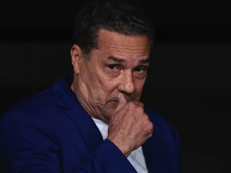 Empresário fica furioso e decide tirar atacante do Corinthians se Luxemburgo não mudar