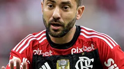 RJ - RIO DE JANEIRO - 30/04/2023 - BRASILEIRO A 2023, FLAMENGO X BOTAFOGO - Everton Ribeiro jogador do Flamengo durante partida contra o Botafogo no estadio Maracana pelo campeonato BRASILEIRO A 2023. Foto: Thiago Ribeiro/AGIF