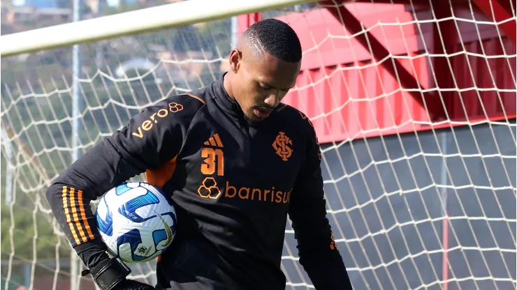 Foto: Ricardo Duarte/SCI - Goleiro John está emprestado ao Inter até dezembro e contrato pode mudar diante de boas atuações na meta colorada
