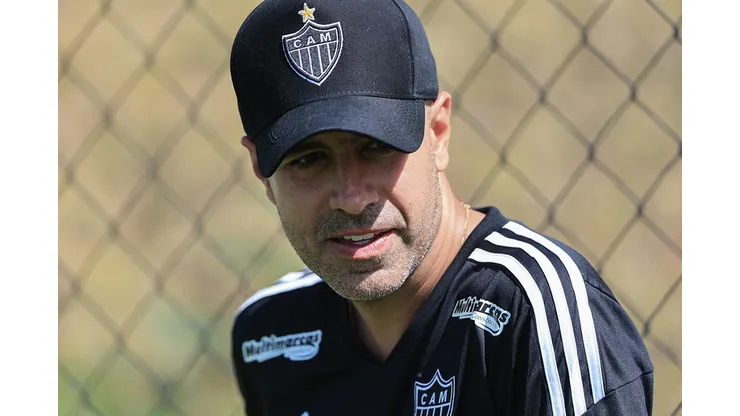 Galo tem ‘quentinha’ sobre ausência no time do Flu
