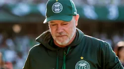 Foto: Robson Mafra/AGIF - Zago: técnico do Coxa interessa a time sul-americano