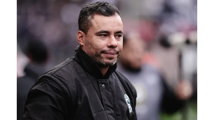 SP - Sao Paulo - 19/06/2022 - BRASILEIRO A 2022, CORINTHIANS X GOIAS - Jair Ventura tecnico do Goias durante partida contra o Corinthians no estadio Arena Corinthians pelo campeonato Brasileiro A 2022. Foto: Ettore Chiereguini/AGIF