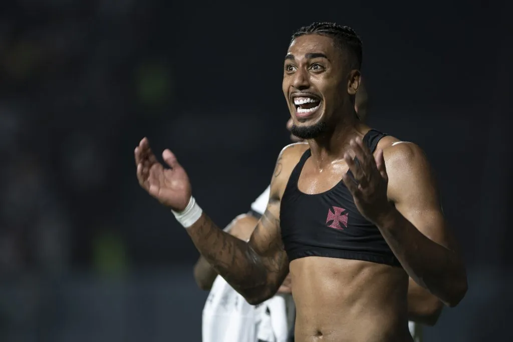 Foto: Jorge Rodrigues/AGIF – Fábio Gomes: jogador já foi cedido a Vasco e Paços de Ferreira