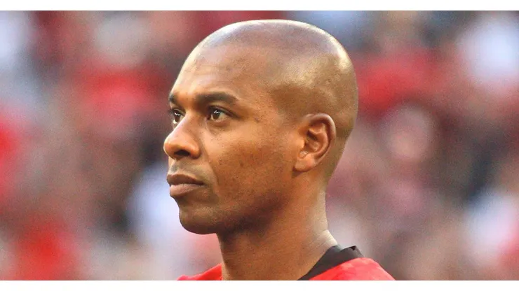 Foto: Gabriel Machado/AGIF - Fernandinho está no Athletico-PR desde 2022