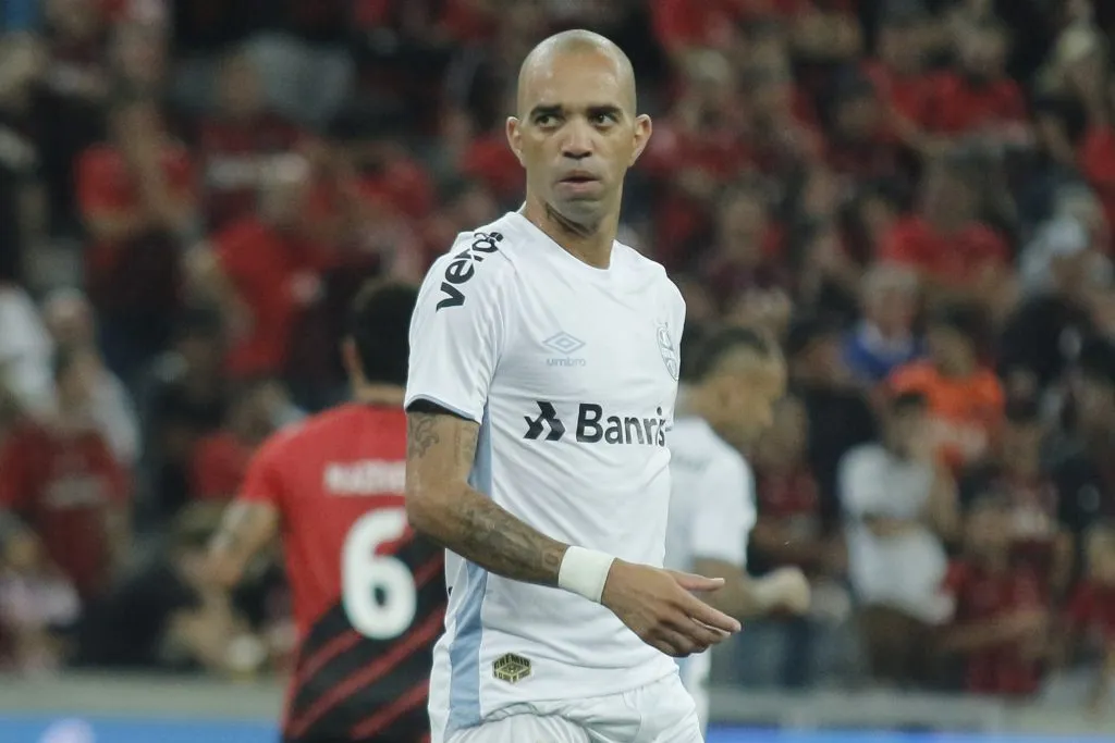 Gabriel Machado/AGIF – Passagem de Tardelli por terras gaúchas foi instável