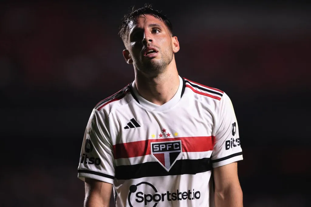 Neto cravou nesta segunda-feira (12) qie Calleri deixará o São Paulo e jogará no Monterrey, do México. Foto: Ettore Chiereguini/AGIF