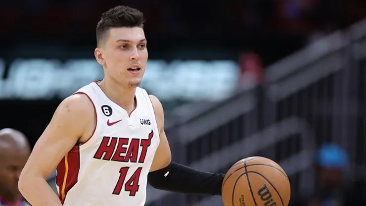 Herro pode ser a novidade do Heat no jogo 5 contra o Nuggets. Créditos: Carmen Mandato/Getty Images