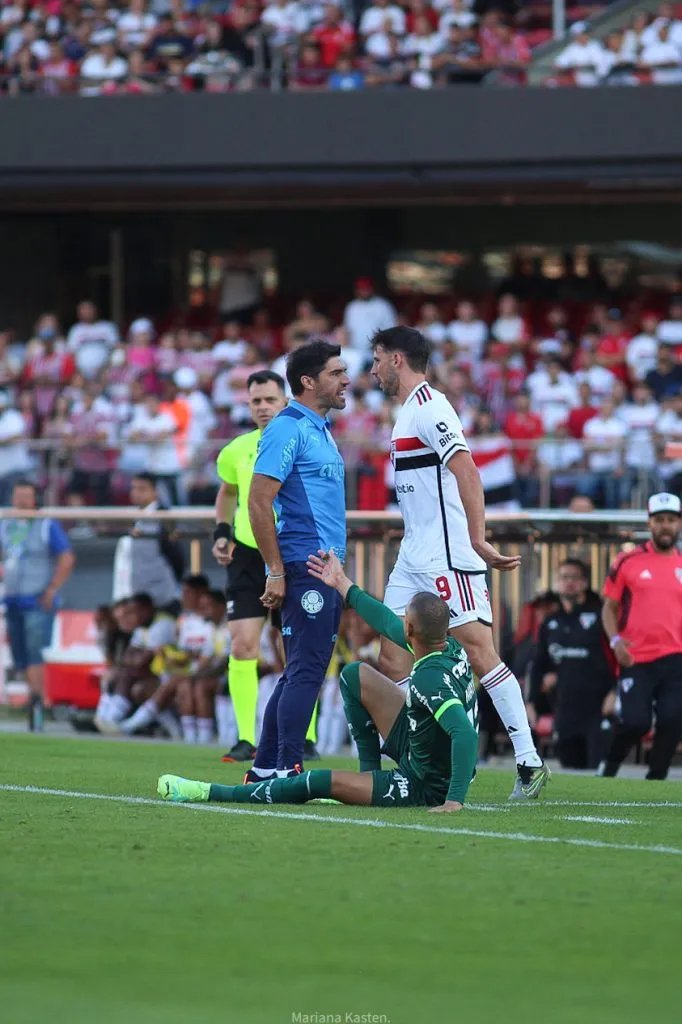 Foto: Mariana Kasten/AGIF – Abel protagonizou lance polêmico com Calleri