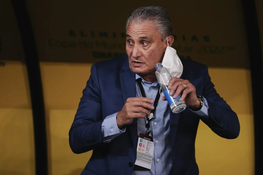 Foto: Ettore Chiereguini/AGIF – Tite recebeu sondagem do Galo.
