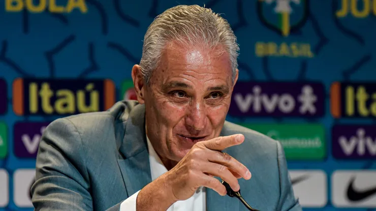 Foto: Thiago Ribeiro/AGIF - Tite volta a ser especulado no Brasil.