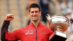Djokovic conquistou o tri em Roland Garros neste domingo (11)