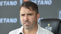 Setorista revela bastidores da polêmica saída de Coudet do Atlético