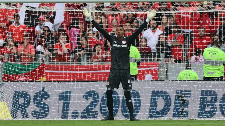 Divulgação/Internacional - Goleiro salvou o Colorado e torcedores pedem chance na seleção