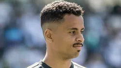 Foto: Robson Mafra/AGIF - Allan deverá ser jogador do Flamengo