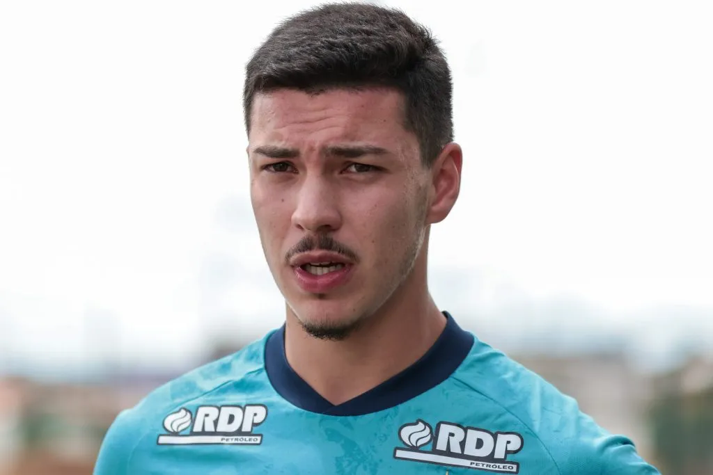 Robson Mafra/AGIF – Zagueiro é uma das grandes revelações da base do Coxa nos últimos anos