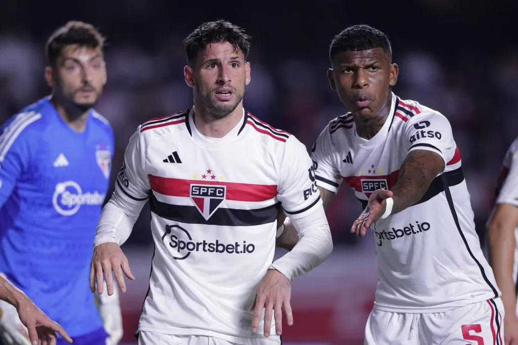 Foto: Ettore Chiereguini/AGIF – Calleri é um dos nomes que vem crescendo com Dorival.