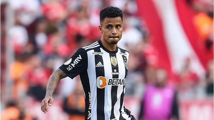 RS - Porto Alegre - 31/07/2022 - BRASILEIRO A, INTERNACIONAL X ATLETICO-MG - Allan jogador do Atletico-MG durante partida contra o Internacional no estadio Beira-Rio pelo campeonato Brasileiro A 2022.