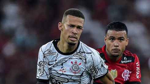 Foto: Thiago Ribeiro/AGIF - João Victor pode retornar ao Corinthians