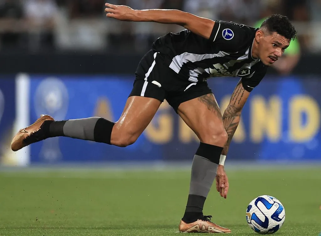 Foto: Buda Mendes/Getty Images – Tiquinho Soares/Botafogo
