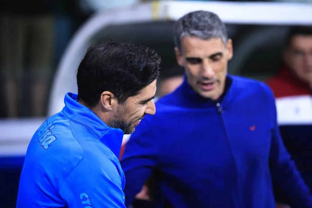 Foto: Ettore Chiereguini/AGIF – Abel Ferreira e Juan Vojvoda