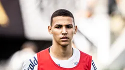 Fotos: Raul Baretta/ Santos FC. - Deivid Washington dá susto na torcida do Santos