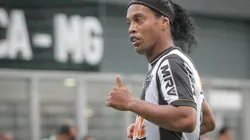 Torcida do Galo cobra Ronaldinho Gaúcho na web