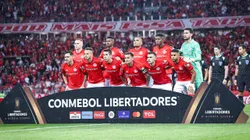 RS - PORTO ALEGRE - 03/05/2023 - LIBERTADORES 2023, INTERNACIONAL X NACIONAL (URU) - Jogadores do Internacional posam para foto antes na partida contra Nacional (URU) no estadio Beira-Rio pelo campeonato Libertadores 2023.