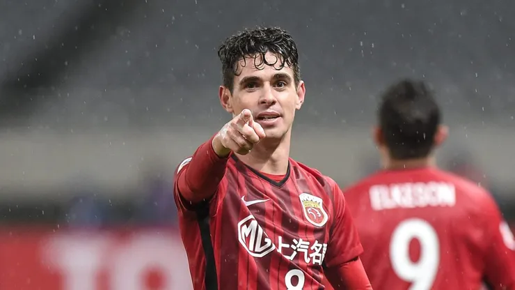 SHANGHAI, CHINA - FEBRUARY 20: Oscar #8 of Shanghai SIPG celebrates a goal during the 2018 AFC Champions League Group F match between Shanghai SIPG and Melbourne Victory at Shanghai Stadium on February 20, 2018 in Shanghai, China. (Photo by VCG/Getty Images )