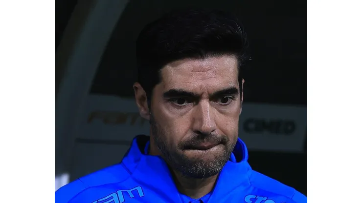 SP - SAO PAULO - 04/06/2023 - BRASILEIRO A 2023, PALMEIRAS X CORITIBA - Abel Ferreira tecnico do Palmeiras durante partida contra o Coritiba no estadio Arena Allianz Parque pelo campeonato BRASILEIRO A 2023. Foto: Ettore Chiereguini/AGIF