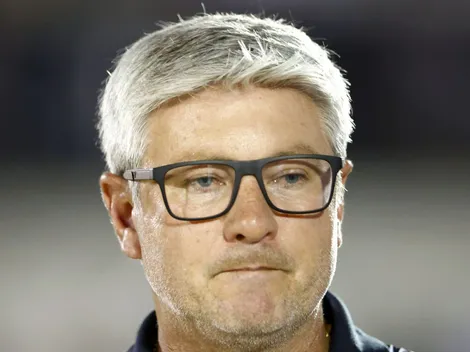 Torcida do Santos pede demissão de Odair na web