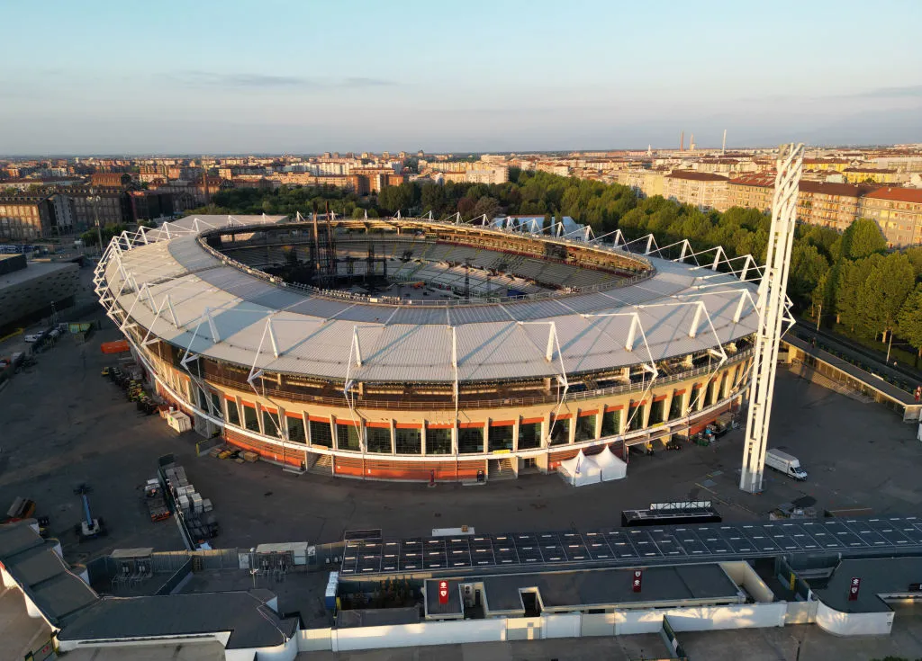 (Photo by Claudio Villa/Getty Images)