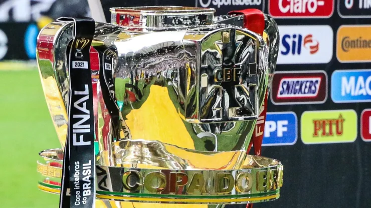 Foto: Isabela Azine/AGIF - Taça da Copa do Brasil