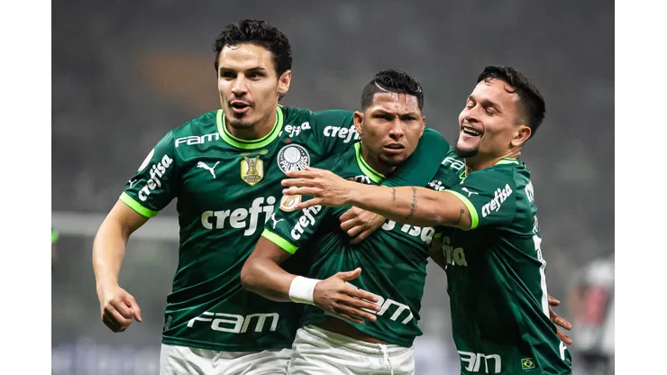 MG - BELO HORIZONTE - 28/05/2023 - BRASILEIRO A 2023, ATLETICO-MG X PALMEIRAS - Rony jogador do Palmeiras durante partida contra o Atletico-MG no estadio Mineirao pelo campeonato BRASILEIRO A 2023. Foto: Fernando Moreno/AGIF