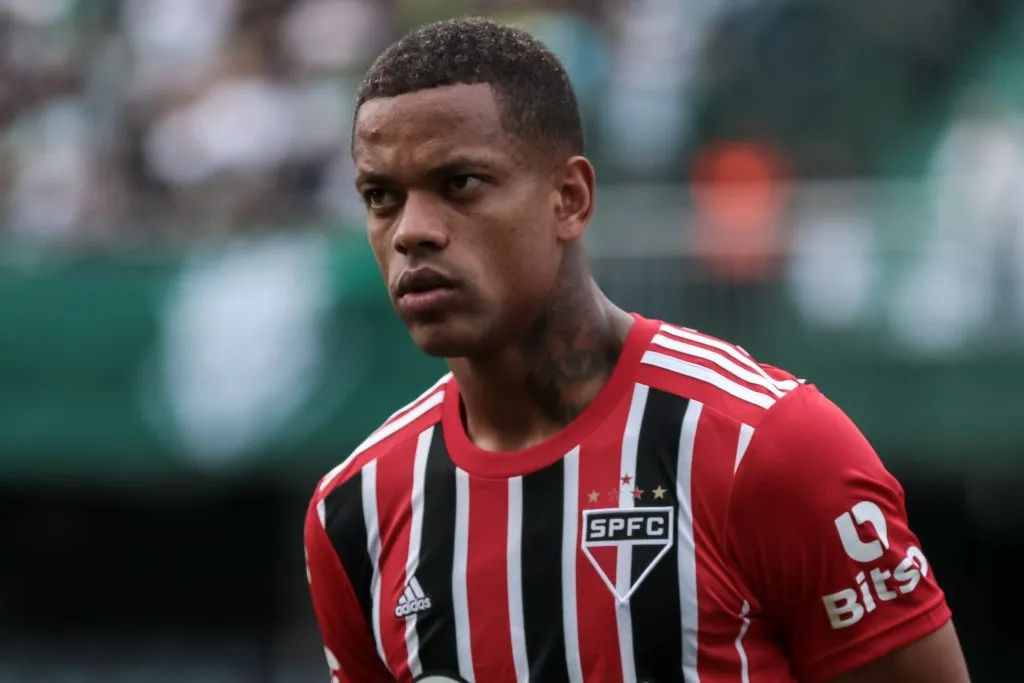 Foto: Robson Mafra/AGIF – Caio Paulista é atacante de origem.