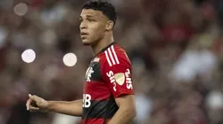 Foto: Jorge Rodrigues/AGIF - Victor Hugo marcou o gol da vitória do Flamengo
