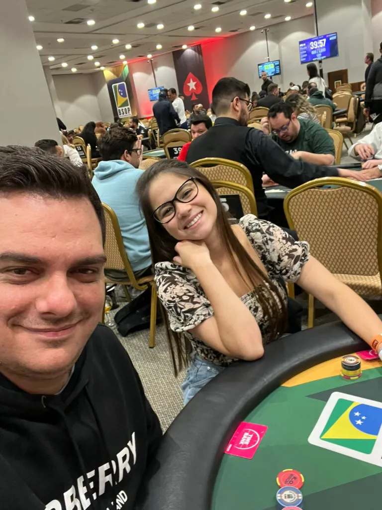 Caio Hey e Paula Katrynne no BSOP Natal 2018 (Foto: Acervo pessoal/Paula Katrynne)