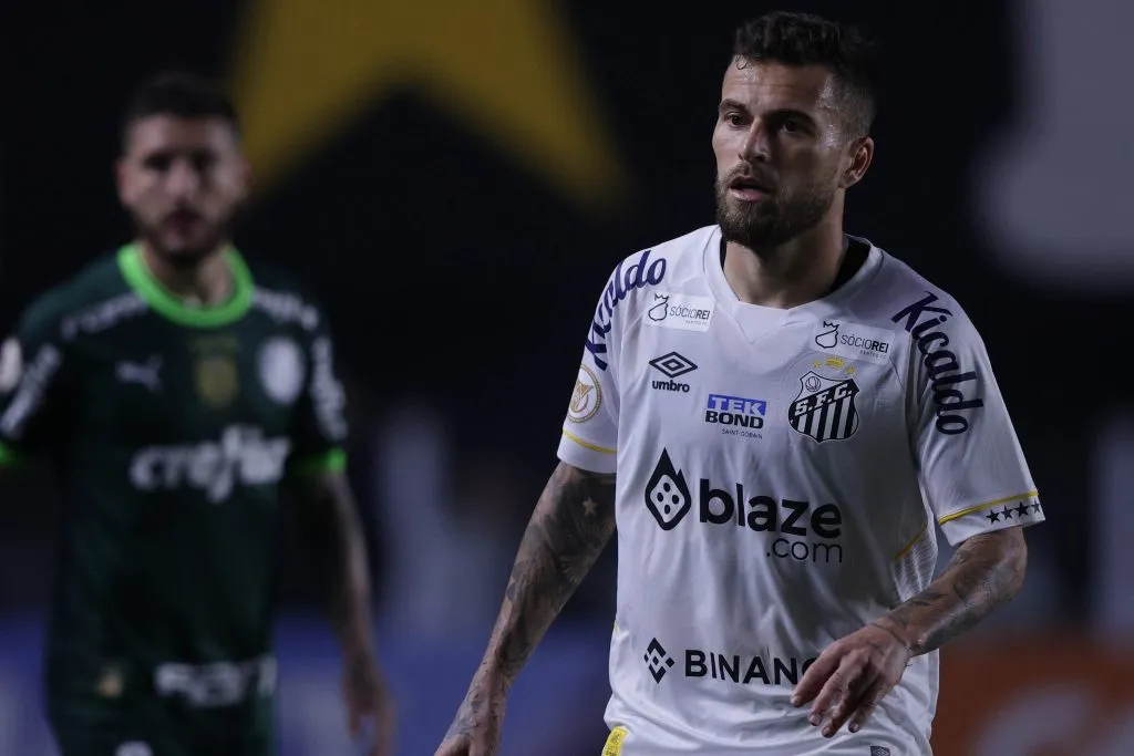 Foto: Ettore Chiereguini/AGIF – Lucas Lima foi criticado por Neto
