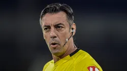 Thiago Ribeiro/AGIF - Raphael Claus, árbitro.