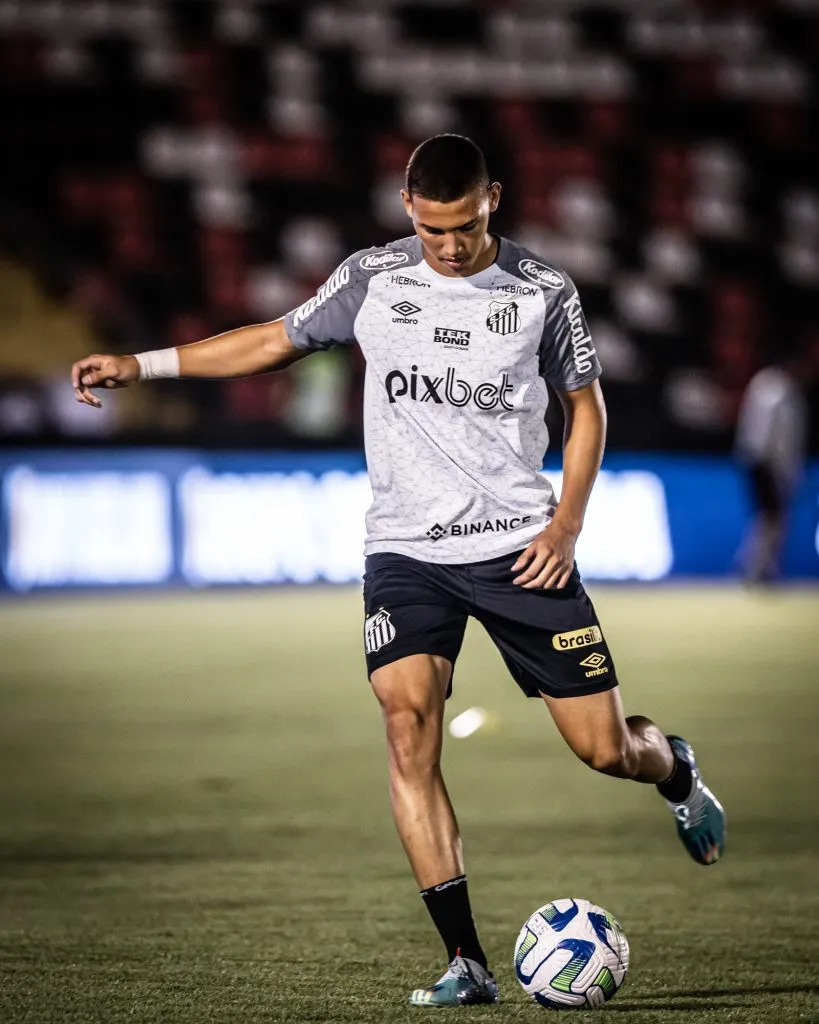 Deivid Washington voltou a treinar no Santos. Foto: Ivan Storti/ Santos FC