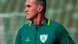 MG - BELO HORIZONTE - 06/06/2023 - COPA SUL-AMERICANA 2023, AMERICA-MG X MILLONARIOS - Vagner Mancini tecnico do America-MG durante partida contra o Millonarios no estadio Independencia pelo campeonato Copa Sul-Americana 2023. Foto: Fernando Moreno/AGIF