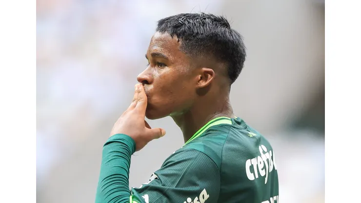 SP - SAO PAULO - 09/04/2023 - PAULISTA 2023, PALMEIRAS X AGUA SANTA - Endrick jogador do Palmeiras durante partida contra o Agua Santa no estadio Arena Allianz Parque pelo campeonato Paulista 2023. Foto: Marcello Zambrana/AGIF