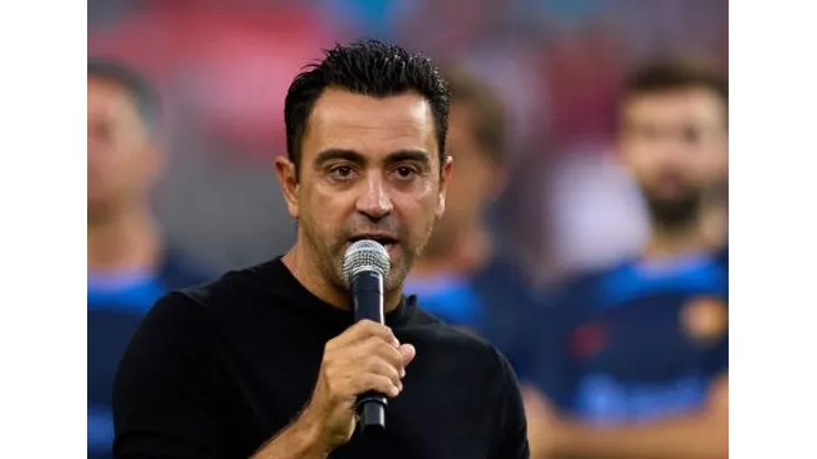 BARCELONA, SPAIN - AUGUST 07: Head Coach Xavi Hernandez of FC Barcelona gives a speech ahead of the Joan Gamper Trophy match between FC Barcelona and Pumas UNAM at Spotify Camp Nou on August 07, 2022 in Barcelona, Spain. (Photo by Alex Caparros/Getty Images)