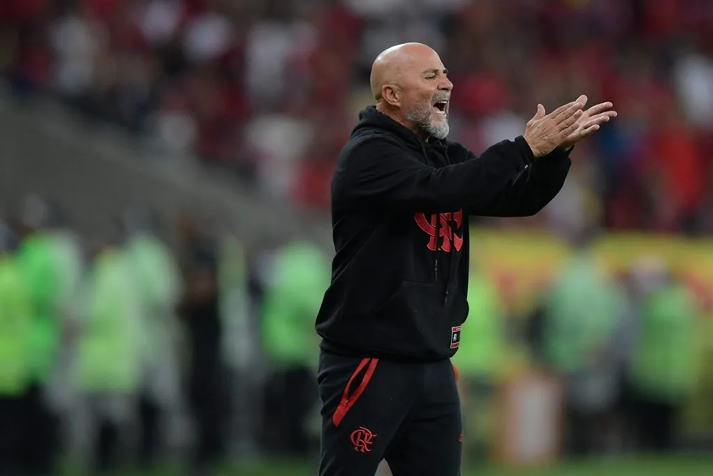 Foto: Thiago Ribeiro/AGIF – Jorge Sampaoli treina o Flamengo
