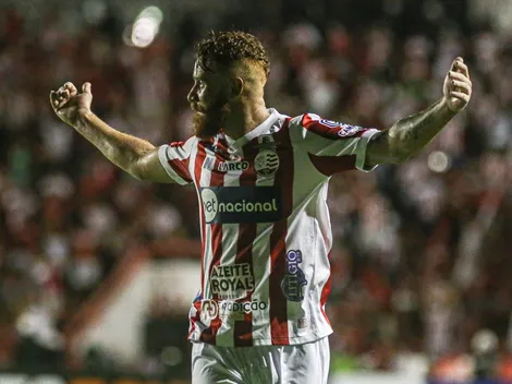 Meio-campista do Náutico se torna artilheiro do time apenas com cobranças de falta