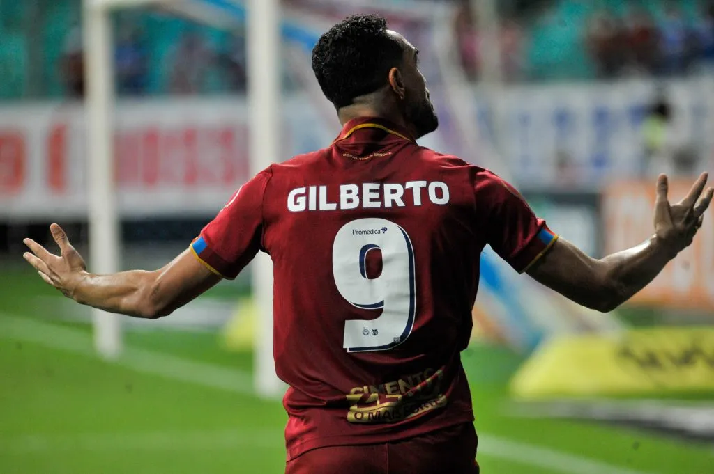 Foto: Jhony Pinho/AGIF – Atacante volta ao estádio do Esquadrão de Aço