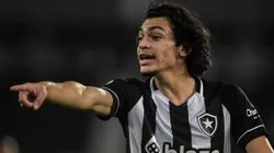 RJ - Rio de Janeiro - 13/08/2022 - BRASILEIRO A 2022, BOTAFOGO X ATLETICO-GO - Matheus Nascimento jogador do Botafogo durante partida contra o Atletico-GO no estadio Engenhao pelo campeonato Brasileiro A 2022. Foto: Thiago Ribeiro/AGIF